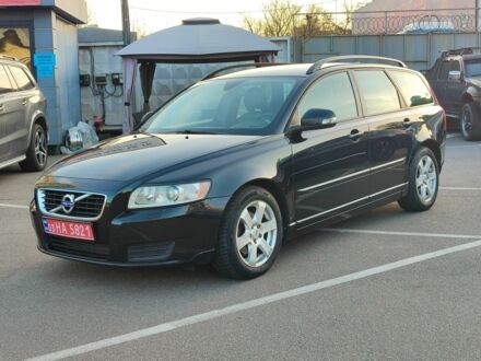 Вольво V50 2010 у Києві на Automoto.ua Чорний Вольво V50, об'ємом двигуна 1.6 л та пробігом 249 тис. км за 8899 $, фото 1 на Automoto.ua