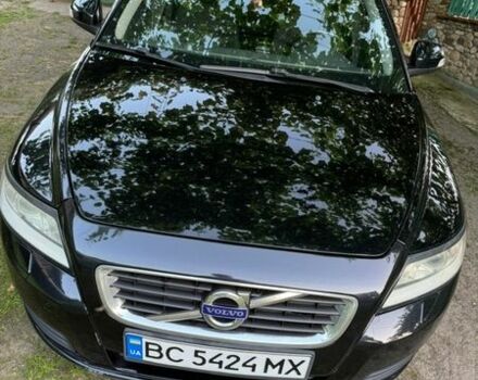 Чорний Вольво V50, об'ємом двигуна 1.6 л та пробігом 263 тис. км за 6000 $, фото 1 на Automoto.ua