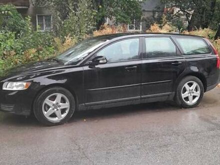 Чорний Вольво V50, об'ємом двигуна 1.6 л та пробігом 216 тис. км за 8977 $, фото 1 на Automoto.ua