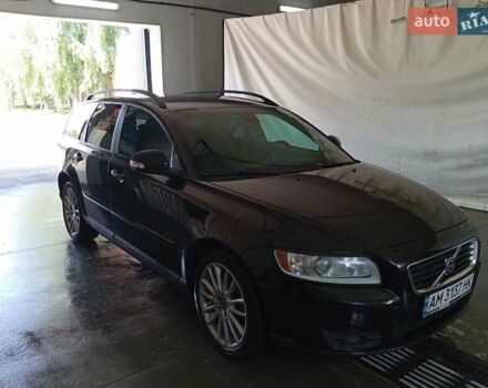 Чорний Вольво V50, об'ємом двигуна 1.6 л та пробігом 233 тис. км за 6700 $, фото 1 на Automoto.ua