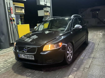 Чорний Вольво V50, об'ємом двигуна 1.6 л та пробігом 223 тис. км за 5800 $, фото 1 на Automoto.ua