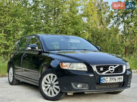 Вольво В50 2010 в Дрогобыче на Automoto.ua Черный Вольво В50, объемом двигателя 1.6 л и пробегом 224 тыс. км за 6999 $, фото 1 на Automoto.ua