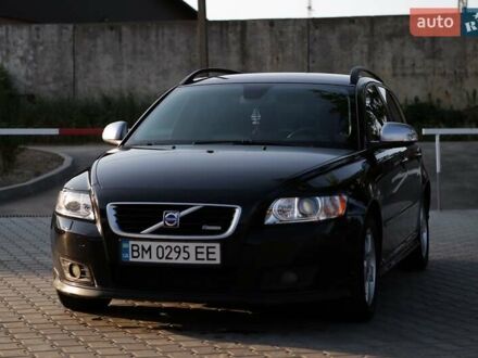 Вольво В50 2010 в Ромнах на Automoto.ua Черный Вольво В50, объемом двигателя 1.56 л и пробегом 203 тыс. км за 7800 $, фото 1 на Automoto.ua