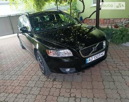 Чорний Вольво V50, об'ємом двигуна 1.6 л та пробігом 260 тис. км за 6350 $, фото 1 на Automoto.ua