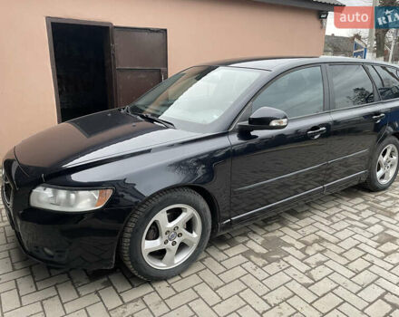 Чорний Вольво V50, об'ємом двигуна 1.6 л та пробігом 268 тис. км за 8200 $, фото 1 на Automoto.ua