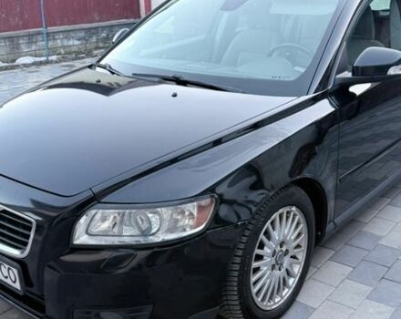 Черный Вольво В50, объемом двигателя 2 л и пробегом 360 тыс. км за 6200 $, фото 1 на Automoto.ua