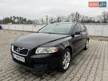 Вольво V50 2010 у Черкасах на Automoto.ua Чорний Вольво V50, об'ємом двигуна 1.56 л та пробігом 240 тис. км за 7800 $, фото 1 на Automoto.ua