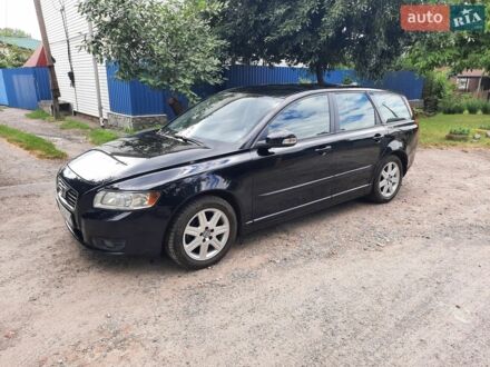 Чорний Вольво V50, об'ємом двигуна 1.6 л та пробігом 261 тис. км за 7800 $, фото 1 на Automoto.ua