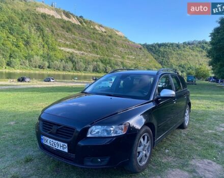 Чорний Вольво V50, об'ємом двигуна 1.6 л та пробігом 370 тис. км за 6750 $, фото 1 на Automoto.ua