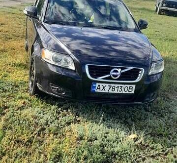 Вольво V50 2010 у Києві на Automoto.ua Чорний Вольво V50, об'ємом двигуна 1.56 л та пробігом 248 тис. км за 7600 $, фото 1 на Automoto.ua