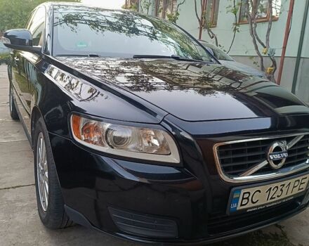 Чорний Вольво V50, об'ємом двигуна 1.6 л та пробігом 245 тис. км за 6999 $, фото 1 на Automoto.ua