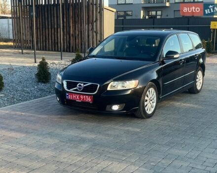Чорний Вольво V50, об'ємом двигуна 2 л та пробігом 286 тис. км за 8500 $, фото 1 на Automoto.ua