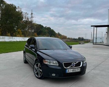 Чорний Вольво V50, об'ємом двигуна 2 л та пробігом 265 тис. км за 8500 $, фото 1 на Automoto.ua