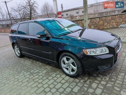 Вольво V50 2011 у Березне на Automoto.ua Чорний Вольво V50, об'ємом двигуна 1.6 л та пробігом 203 тис. км за 7800 $, фото 1 на Automoto.ua