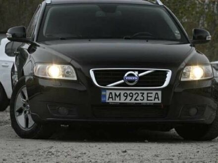 Чорний Вольво V50, об'ємом двигуна 1.6 л та пробігом 298 тис. км за 7600 $, фото 1 на Automoto.ua