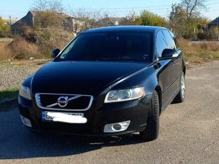 Вольво В50 2011 в Николаеве на Automoto.ua Черный Вольво В50, объемом двигателя 0 л и пробегом 261 тыс. км за 6900 $, фото 1 на Automoto.ua
