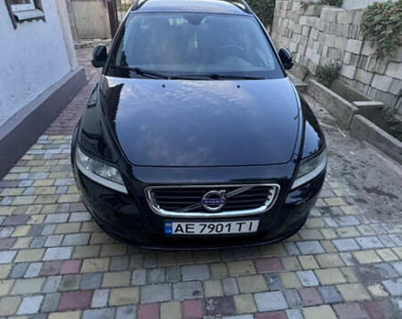 Чорний Вольво V50, об'ємом двигуна 1.6 л та пробігом 305 тис. км за 7900 $, фото 1 на Automoto.ua