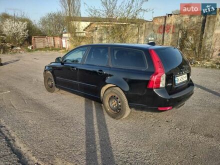Вольво V50 2011 у Рівному на Automoto.ua Чорний Вольво V50, об'ємом двигуна 1.56 л та пробігом 225 тис. км за 8000 $, фото 1 на Automoto.ua