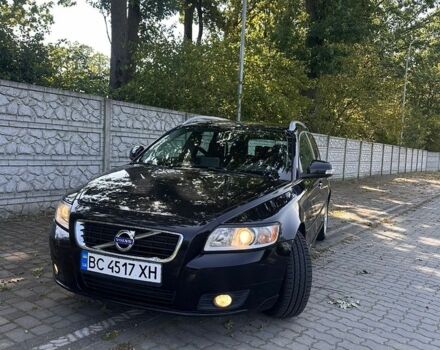 Чорний Вольво V50, об'ємом двигуна 1.56 л та пробігом 223 тис. км за 6800 $, фото 1 на Automoto.ua