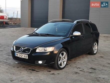 Вольво V50 2011 у Сарнах на Automoto.ua Чорний Вольво V50, об'ємом двигуна 1.56 л та пробігом 244 тис. км за 8100 $, фото 1 на Automoto.ua