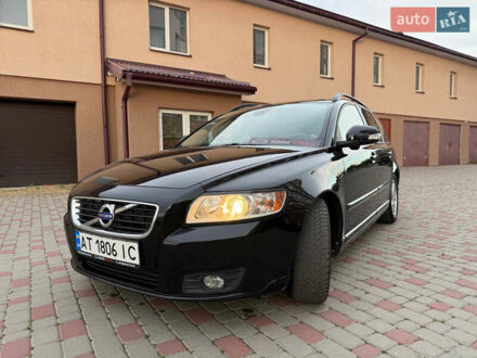 Вольво V50 2011 у Івано-Франківську на Automoto.ua Чорний Вольво V50, об'ємом двигуна 1.6 л та пробігом 211 тис. км за 7950 $, фото 1 на Automoto.ua