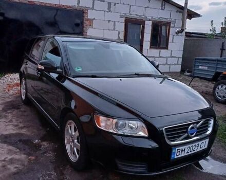 Черный Вольво В50, объемом двигателя 1.56 л и пробегом 219 тыс. км за 8100 $, фото 1 на Automoto.ua