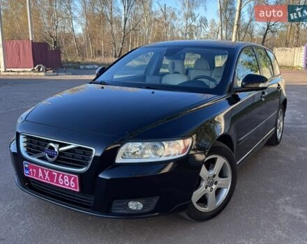 Чорний Вольво V50, об'ємом двигуна 1.6 л та пробігом 190 тис. км за 8800 $, фото 1 на Automoto.ua