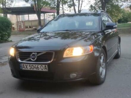Вольво V50 2011 у Харкові на Automoto.ua Чорний Вольво V50, об'ємом двигуна 1.56 л та пробігом 226 тис. км за 7800 $, фото 1 на Automoto.ua