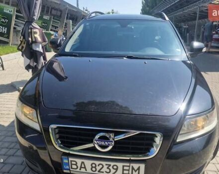 Чорний Вольво V50, об'ємом двигуна 1.6 л та пробігом 223 тис. км за 8000 $, фото 1 на Automoto.ua