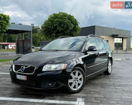 Чорний Вольво V50, об'ємом двигуна 2 л та пробігом 215 тис. км за 9300 $, фото 1 на Automoto.ua