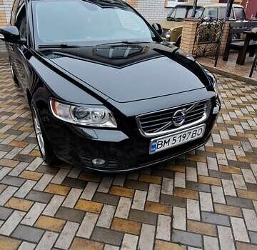Черный Вольво В50, объемом двигателя 1.6 л и пробегом 158 тыс. км за 7500 $, фото 1 на Automoto.ua