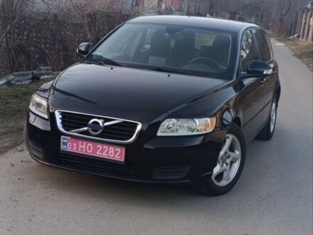 Чорний Вольво V50, об'ємом двигуна 1.6 л та пробігом 236 тис. км за 8200 $, фото 1 на Automoto.ua