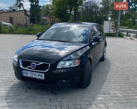 Чорний Вольво V50, об'ємом двигуна 1.98 л та пробігом 256 тис. км за 9500 $, фото 1 на Automoto.ua