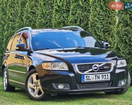Чорний Вольво V50, об'ємом двигуна 1.6 л та пробігом 265 тис. км за 7300 $, фото 1 на Automoto.ua