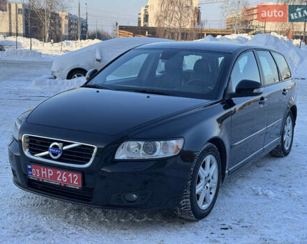 Чорний Вольво V50, об'ємом двигуна 1.6 л та пробігом 217 тис. км за 8250 $, фото 1 на Automoto.ua