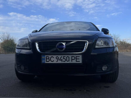 Вольво В50 2011 в Краматорске на Automoto.ua Черный Вольво В50, объемом двигателя 1.6 л и пробегом 258 тыс. км за 8000 $, фото 1 на Automoto.ua
