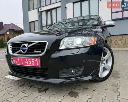 Чорний Вольво V50, об'ємом двигуна 1.6 л та пробігом 198 тис. км за 8499 $, фото 1 на Automoto.ua