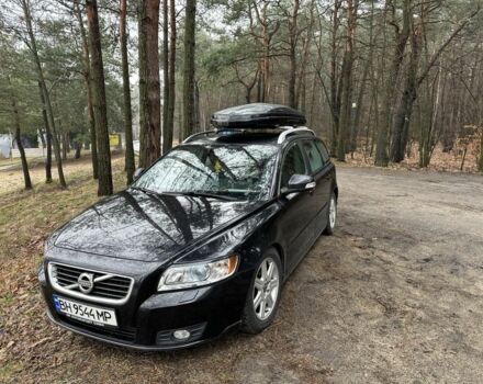 Чорний Вольво V50, об'ємом двигуна 1.6 л та пробігом 285 тис. км за 8200 $, фото 1 на Automoto.ua