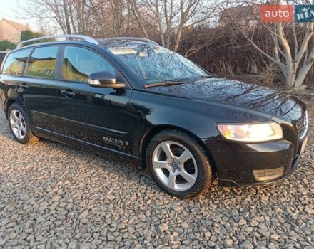 Чорний Вольво V50, об'ємом двигуна 1.6 л та пробігом 241 тис. км за 7900 $, фото 1 на Automoto.ua