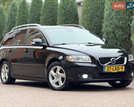 Вольво В50 2012 в Стрые на Automoto.ua Черный Вольво В50, объемом двигателя 1.6 л и пробегом 244 тыс. км за 8850 $, фото 1 на Automoto.ua