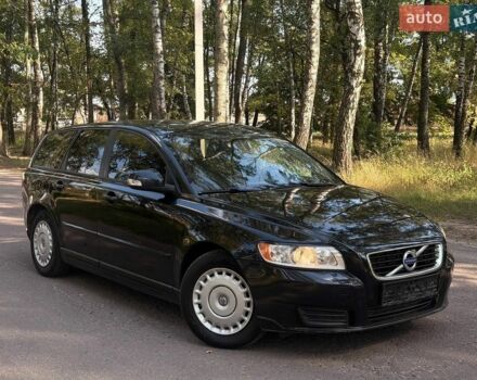 Чорний Вольво V50, об'ємом двигуна 1.6 л та пробігом 180 тис. км за 7200 $, фото 1 на Automoto.ua