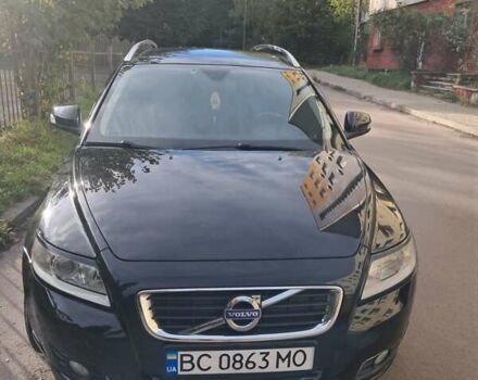 Чорний Вольво V50, об'ємом двигуна 1.6 л та пробігом 325 тис. км за 7300 $, фото 1 на Automoto.ua