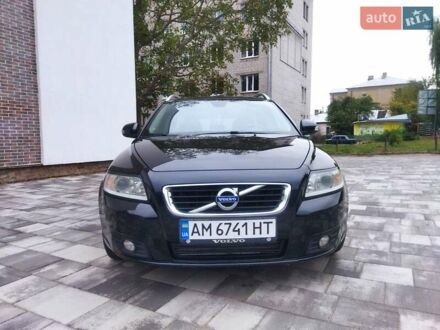 Вольво V50 2012 у Бердичеве на Automoto.ua Чорний Вольво V50, об'ємом двигуна 2 л та пробігом 241 тис. км за 9950 $, фото 1 на Automoto.ua