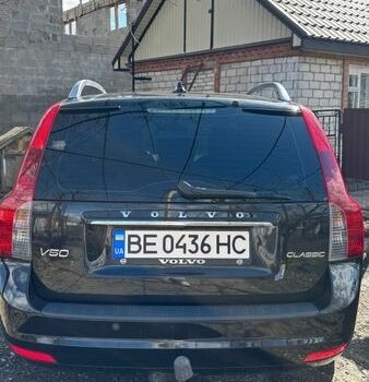 Чорний Вольво V50, об'ємом двигуна 1.56 л та пробігом 233 тис. км за 8200 $, фото 1 на Automoto.ua