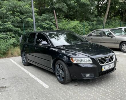Чорний Вольво V50, об'ємом двигуна 1.6 л та пробігом 238 тис. км за 8500 $, фото 1 на Automoto.ua