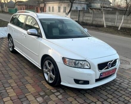 Черный Вольво В50, объемом двигателя 2 л и пробегом 296 тыс. км за 10700 $, фото 1 на Automoto.ua