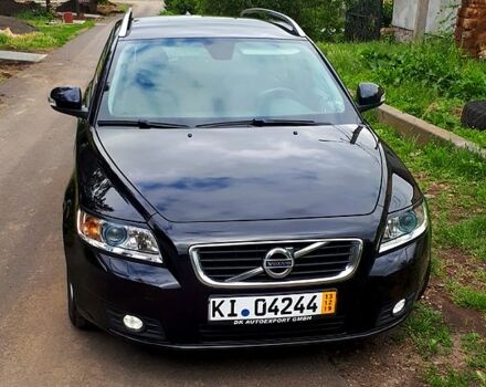 Чорний Вольво V50, об'ємом двигуна 1.6 л та пробігом 280 тис. км за 8500 $, фото 1 на Automoto.ua