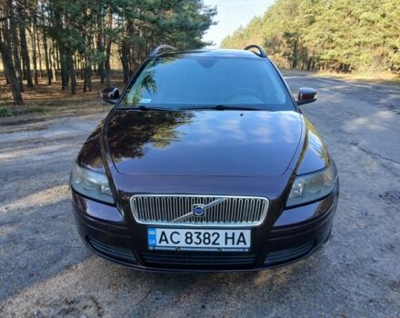 Фіолетовий Вольво V50, об'ємом двигуна 2 л та пробігом 300 тис. км за 4999 $, фото 6 на Automoto.ua
