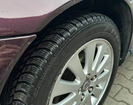 Вольво В50 2006 в Луцке на Automoto.ua Фиолетовый Вольво В50, объемом двигателя 2 л и пробегом 302 тыс. км за 3900 $, фото 13 на Automoto.ua