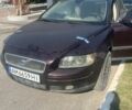 Червоний Вольво V50, об'ємом двигуна 2 л та пробігом 200 тис. км за 3006 $, фото 1 на Automoto.ua